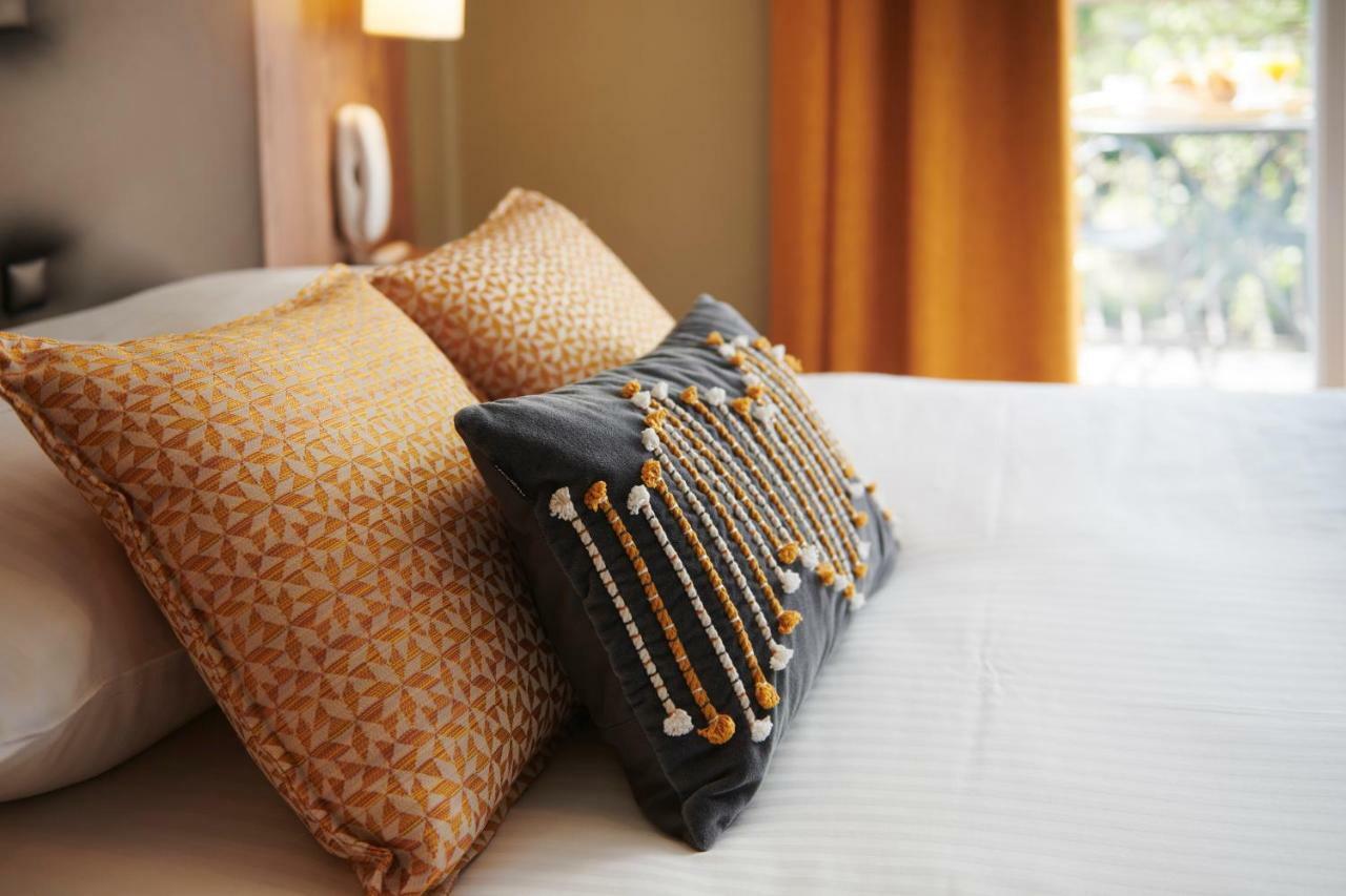 Pont Du Chalon And Restaurant Hotel 3*